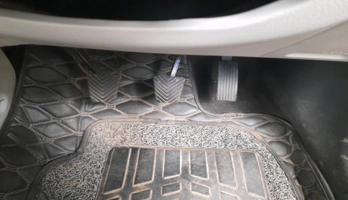 2025 Hyundai NEW I20 ASTA 1.2 MT, Petrol, Manual, 3,620 km, interior