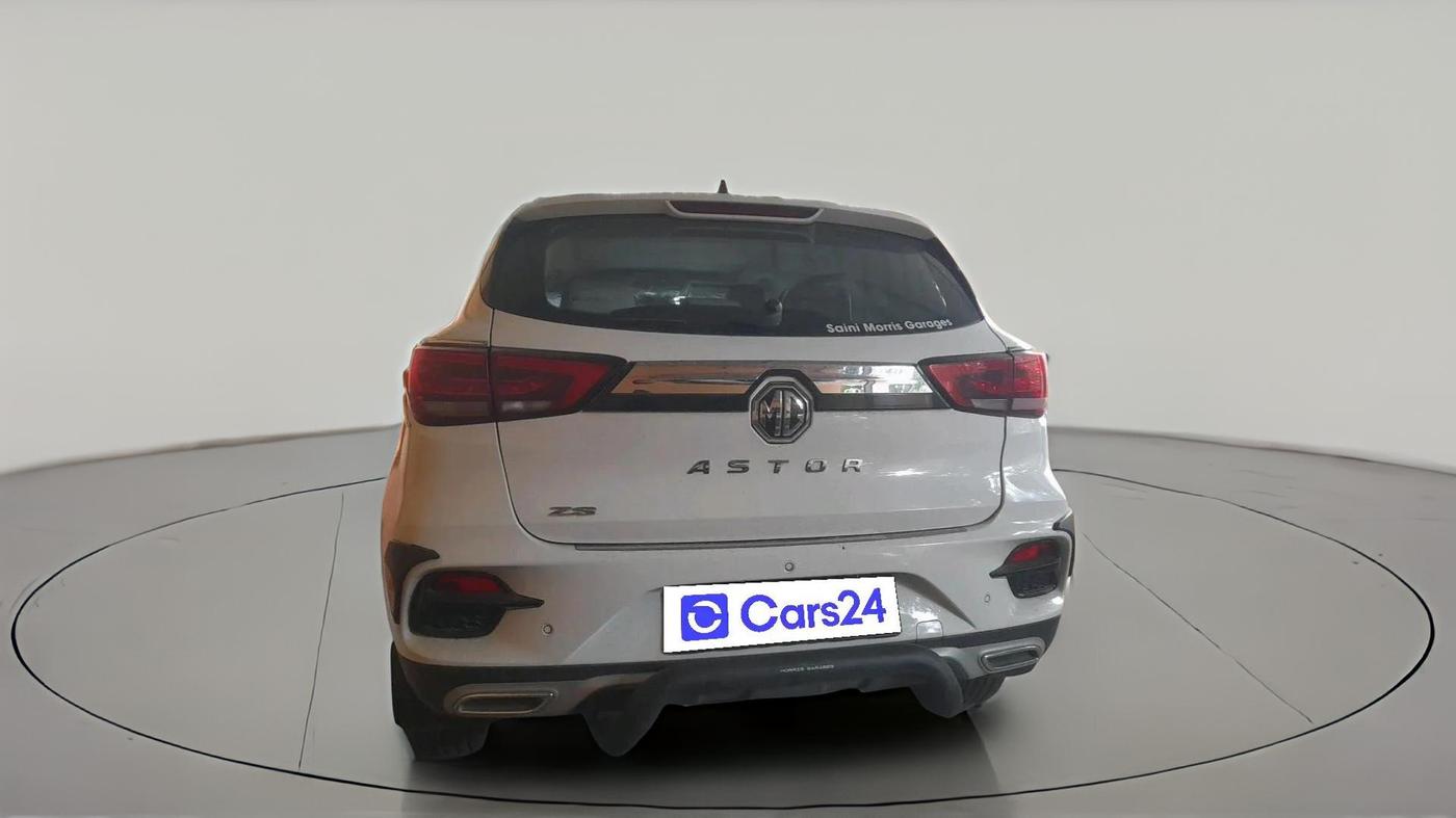 2024 MG ASTOR Select 1.5 MT (Ivory), Petrol, Manual, 14,491 km, exterior