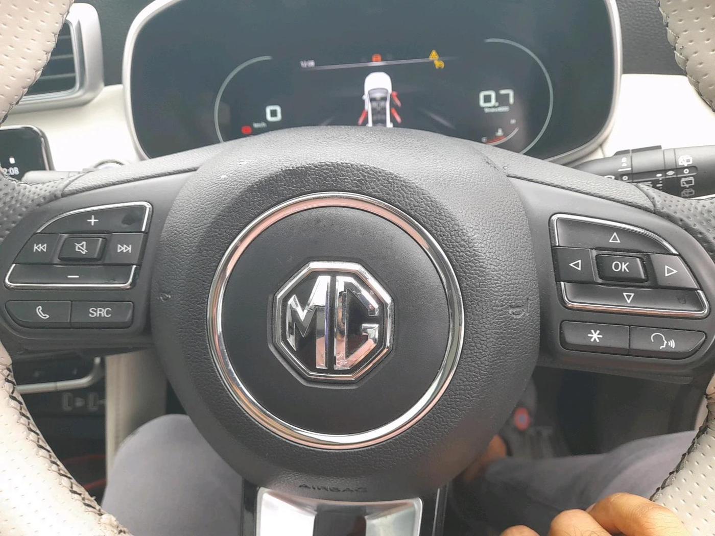 2024 MG ASTOR Select 1.5 MT (Ivory), Petrol, Manual, 14,491 km, interior