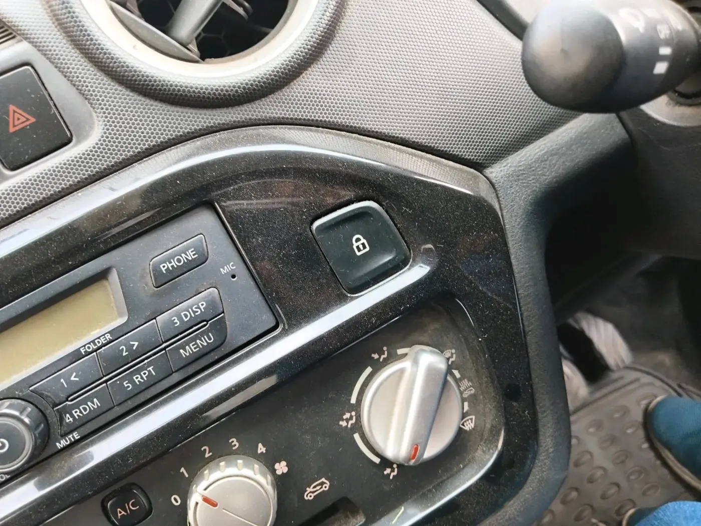 2018 Datsun Redi Go T(O) 1.0, Petrol, Manual, 25,127 km, interior