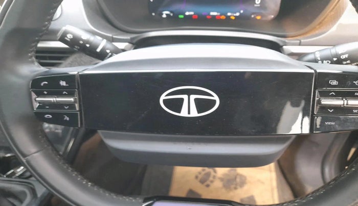 2024 Tata NEXON FEARLESS + SUNROOF DUAL TONE 1.2 PETROL, Petrol, Manual, 3,988 km, interior