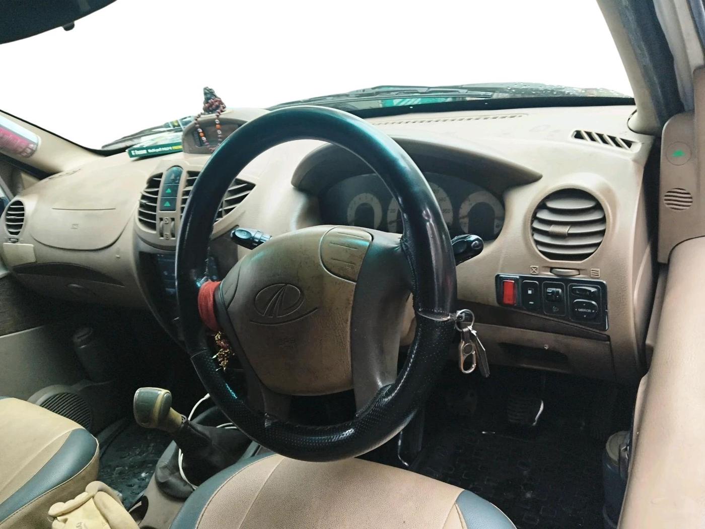 2011 Mahindra Xylo E8, Diesel, Manual, 54,967 km, interior