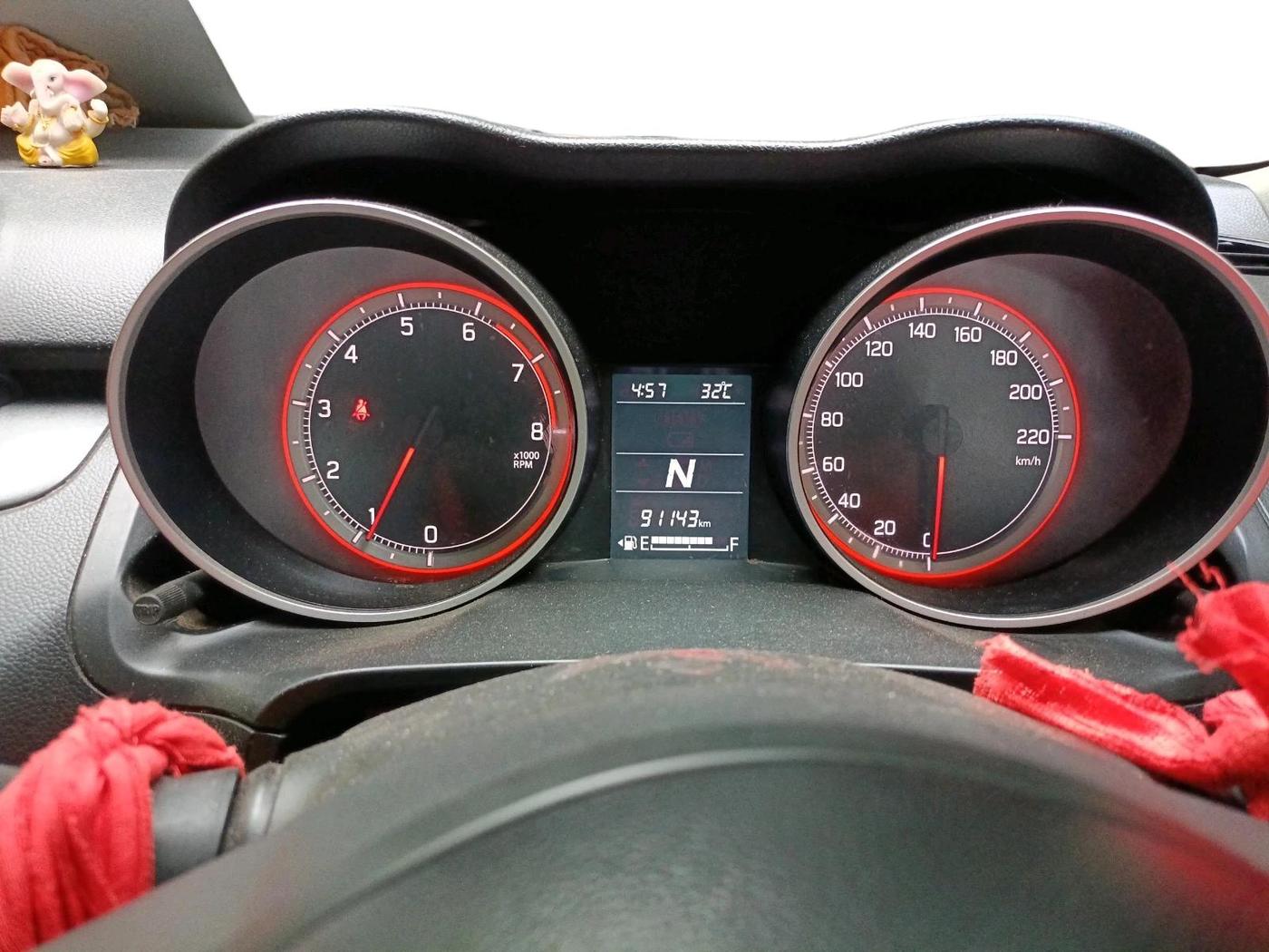 2018 Maruti Swift ZXI AMT, Petrol, Automatic, 91,143 km, interior
