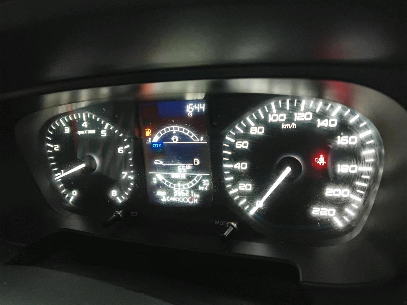 2022 Tata PUNCH ADVENTURE MT, Petrol, Manual, 38,621 km, interior