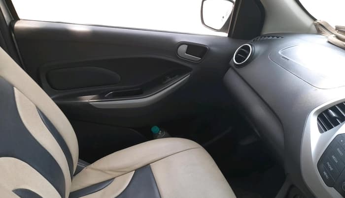 2015 Ford New Figo TREND 1.2 PETROL, Petrol, Manual, 61,161 km, interior