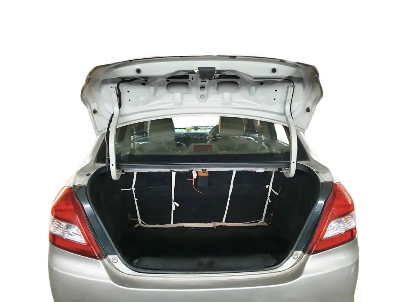 2016 Maruti Swift Dzire LDI, Diesel, Manual, 3,00,000 km, exterior