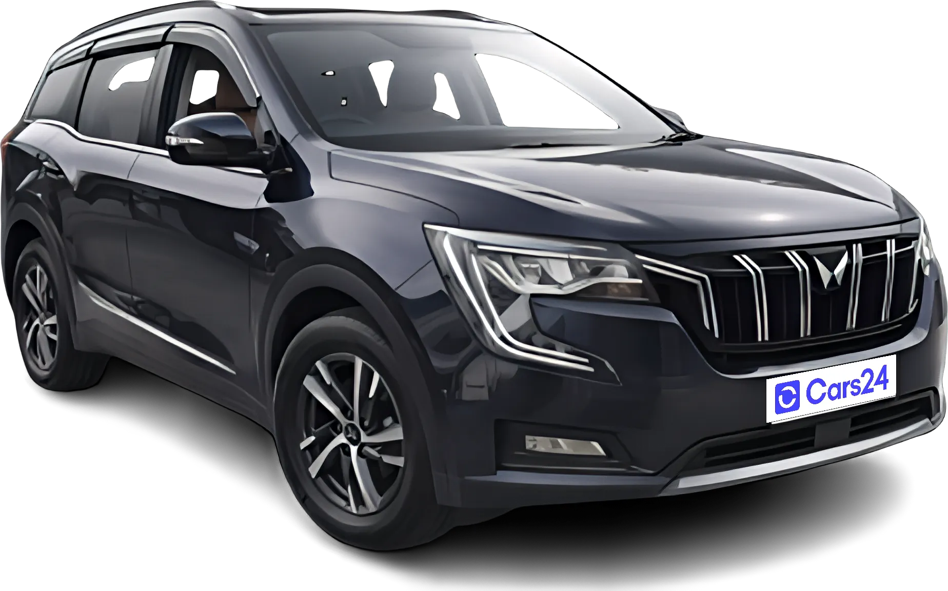 2022 Mahindra XUV700 - SUV - Petrol - Manual - ₹12.85 lakh