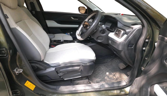 2025 Tata PUNCH EV EMPOWERED PLUS S LONG RANGE 3.3, Electric, Automatic, 6,039 km, interior