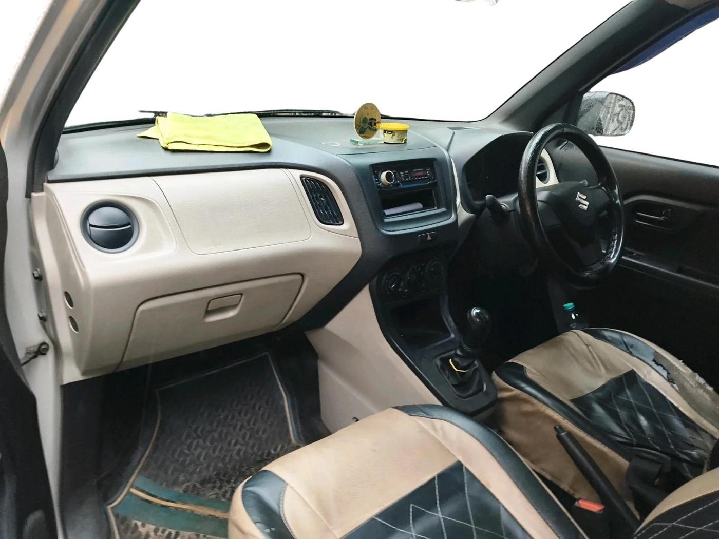 2022 Maruti New Wagon-R LXI 1.0, Petrol, Manual, 75,373 km, interior