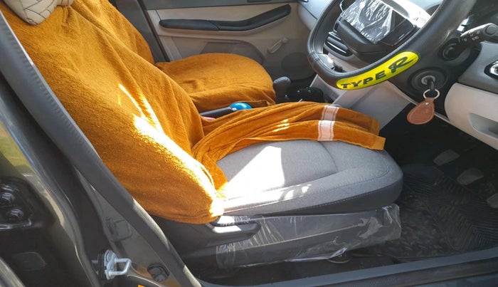 2025 Tata Tiago XE PETROL, Petrol, Manual, 1,766 km, interior