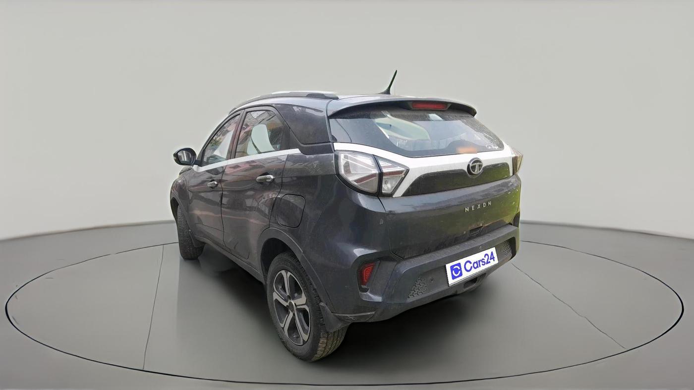 2021 Tata NEXON XM PLUS SUNROOF DIESEL, Diesel, Manual, 1,14,919 km, exterior