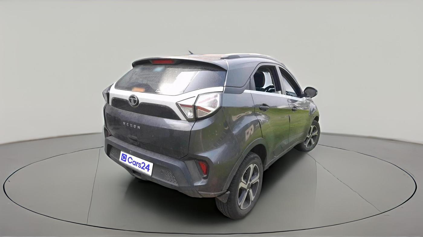 2021 Tata NEXON XM PLUS SUNROOF DIESEL, Diesel, Manual, 1,14,919 km, exterior