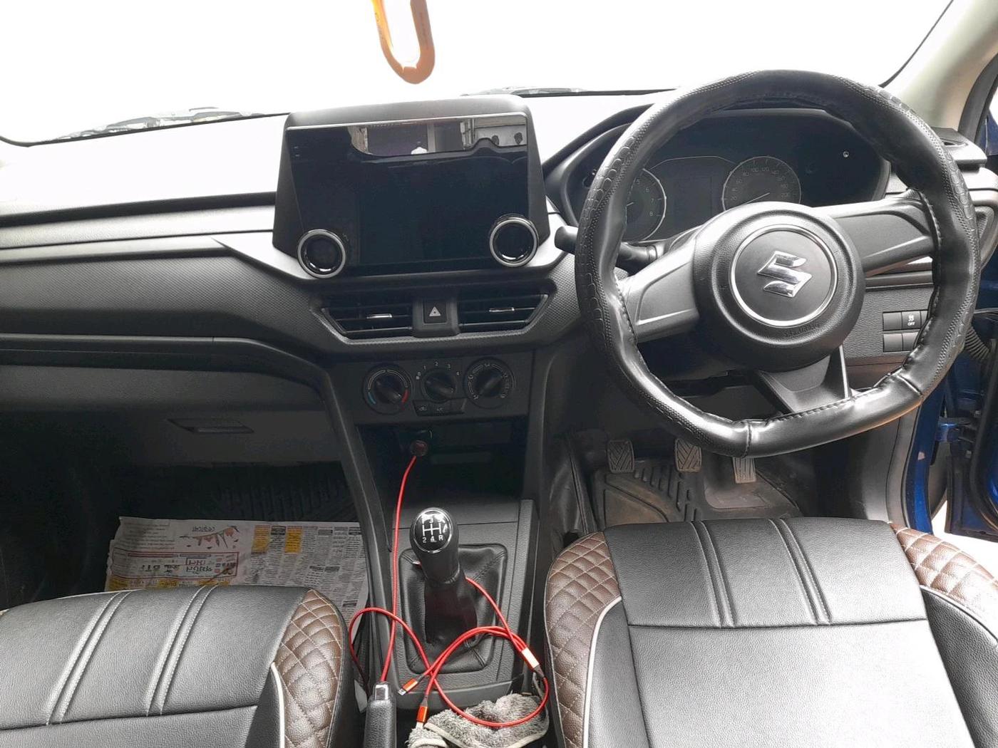 2025 Maruti BREZZA LXI, Petrol, Manual, 15,461 km, interior
