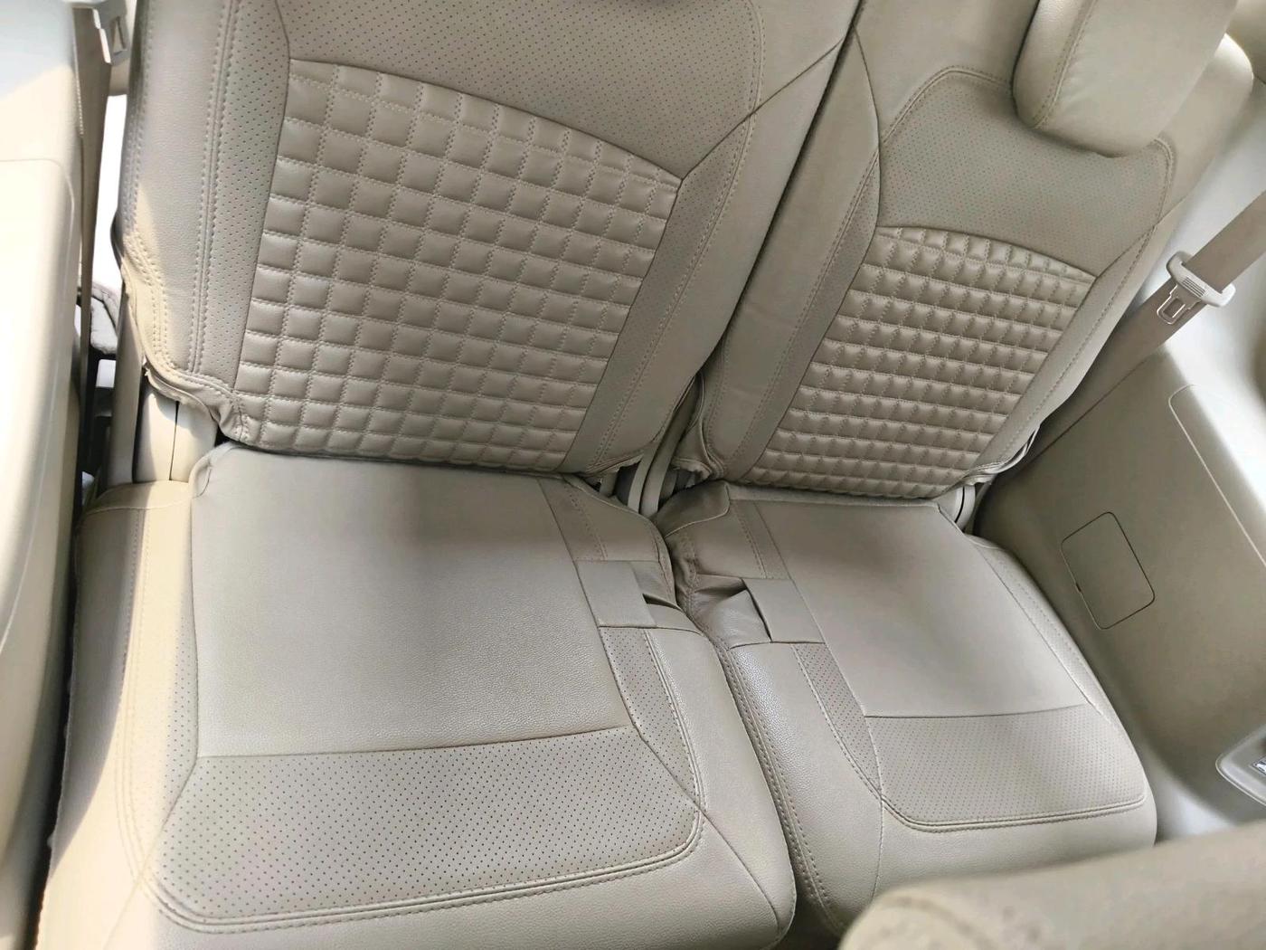2021 Maruti Ertiga ZXI+ SHVS, Petrol, Manual, 23,933 km, interior