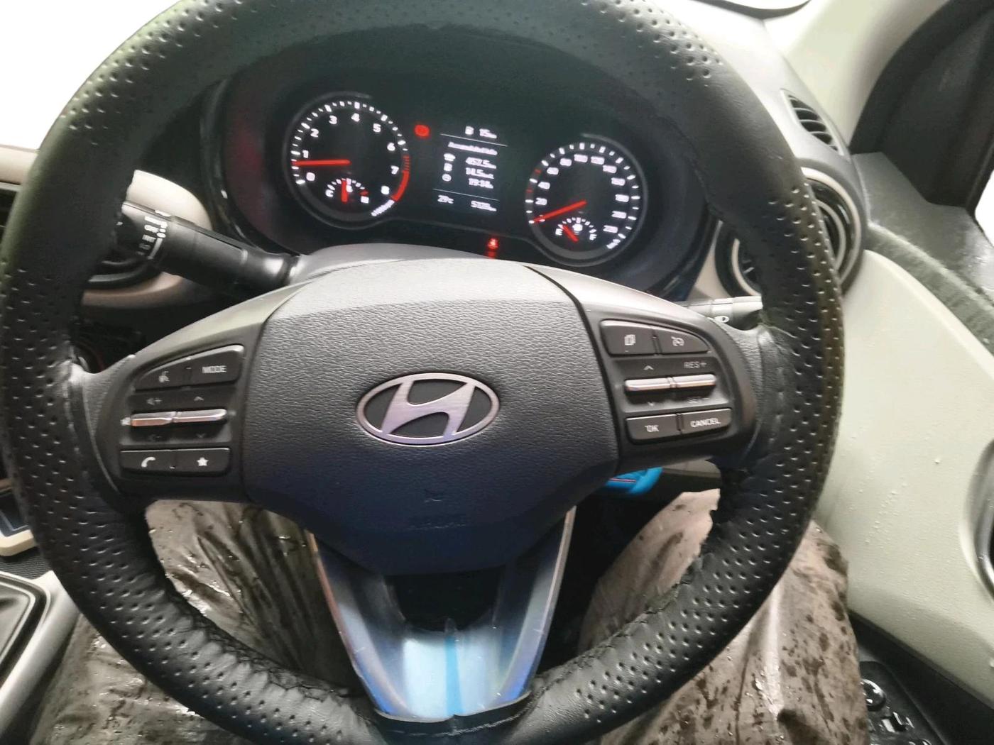2023 Hyundai GRAND I10 NIOS SPORTZ 1.2 KAPPA VTVT, Petrol, Manual, 5,128 km, interior