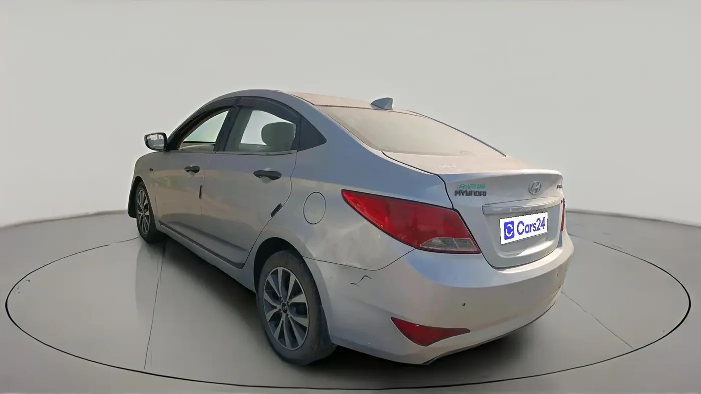 2016 Hyundai Verna FLUIDIC 1.6 CRDI SX 4S, Diesel, Manual, 69,851 km, exterior