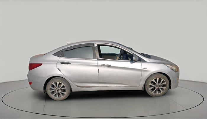 2016 Hyundai Verna FLUIDIC 1.6 CRDI SX 4S, Diesel, Manual, 69,851 km, exterior