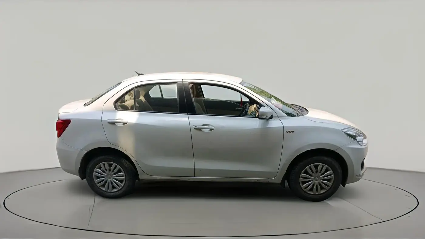 2017 Maruti Dzire VXI, Petrol, Manual, 1,11,303 km, exterior