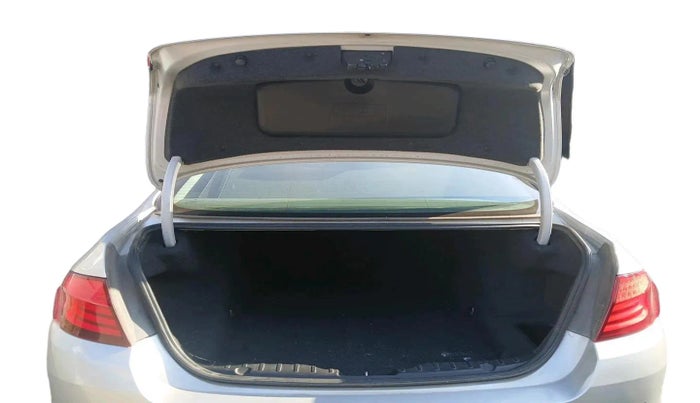 2013 BMW 5 Series 520D 2.0, Diesel, Automatic, 83,321 km, exterior