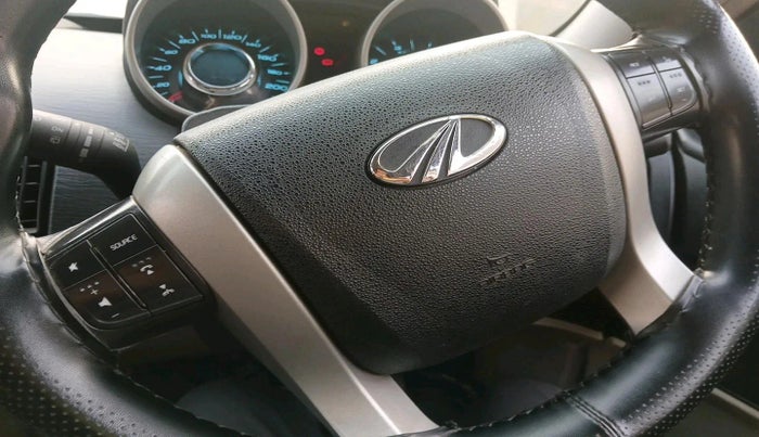 2016 Mahindra XUV500 W6 AT, Diesel, Automatic, 97,960 km, interior