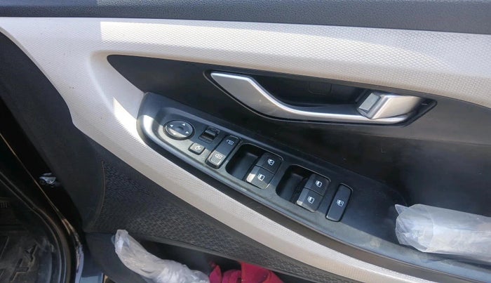 2021 Hyundai Creta SX 1.5 DIESEL, Diesel, Manual, 1,00,754 km, interior