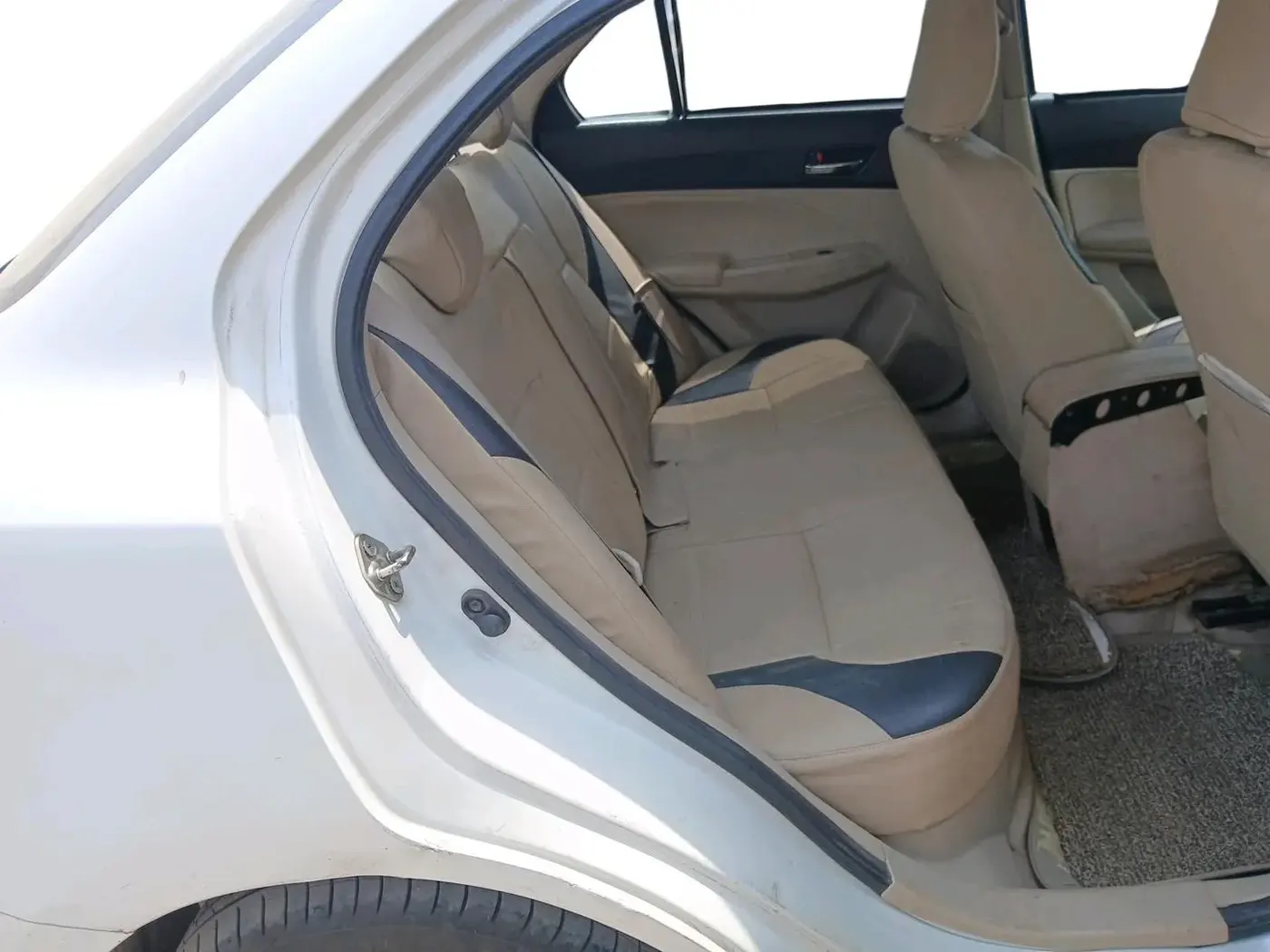2018 Maruti Dzire VDI, Diesel, Manual, 1,89,908 km, interior