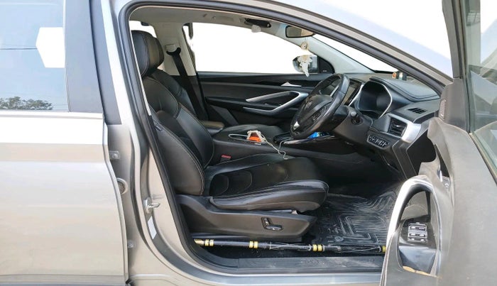 2020 MG HECTOR SHARP 1.5 DCT PETROL, Petrol, Automatic, 1,58,755 km, interior