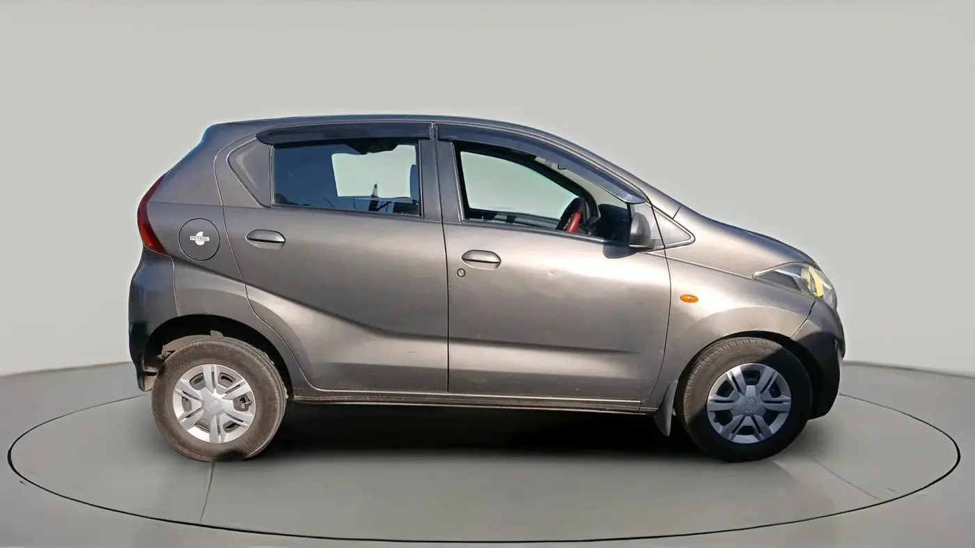 2017 Datsun Redi Go T(O) 1.0, Petrol, Manual, 64,935 km, exterior