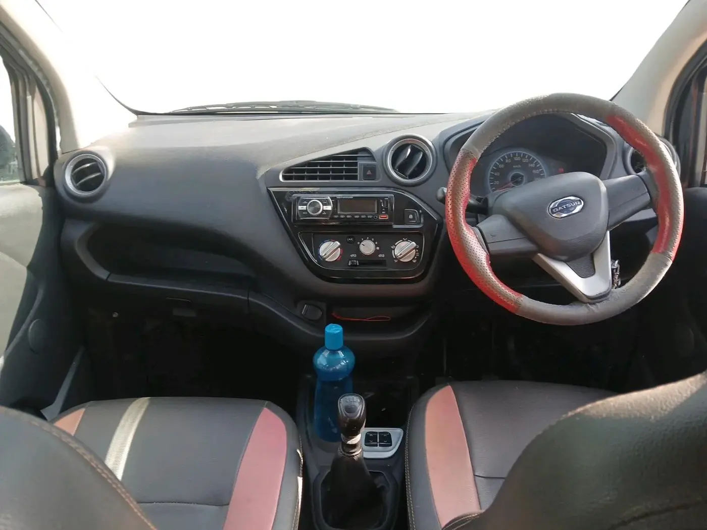 2017 Datsun Redi Go T(O) 1.0, Petrol, Manual, 64,935 km, interior