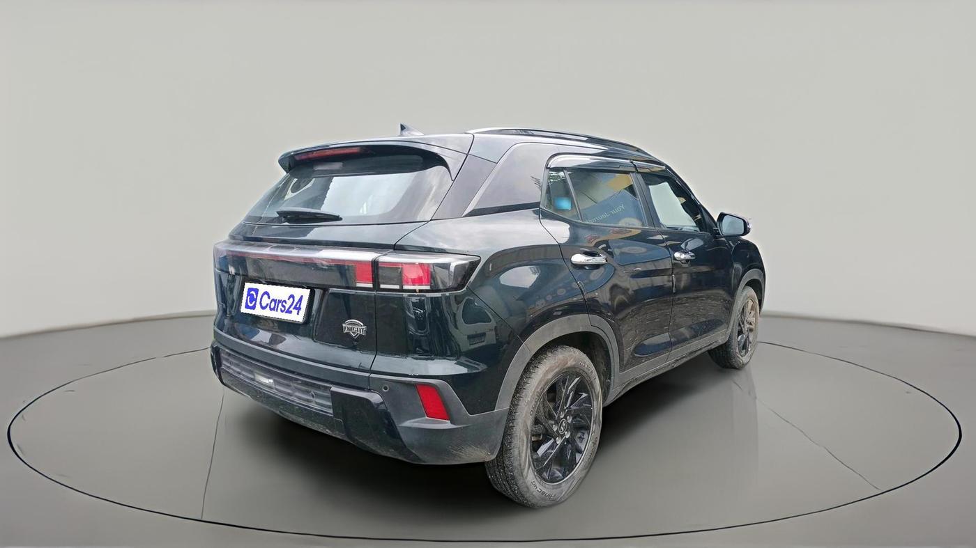 2024 Hyundai Creta S (O) 1.5 Petrol Knight Edition, Petrol, Manual, 27,858 km, exterior