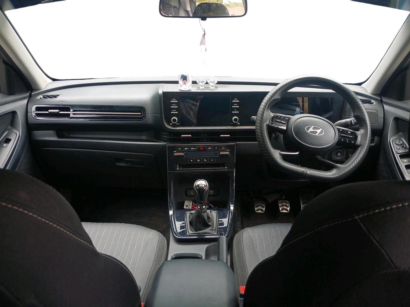 2024 Hyundai Creta S (O) 1.5 Petrol Knight Edition, Petrol, Manual, 27,858 km, interior