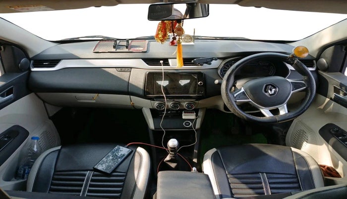 2020 Renault TRIBER RXZ, Petrol, Manual, 31,669 km, interior