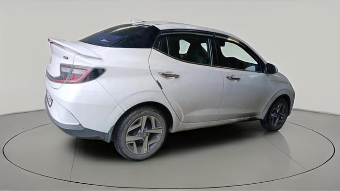 2025 Hyundai AURA SX 1.2 CNG, CNG, Manual, 7,813 km, exterior