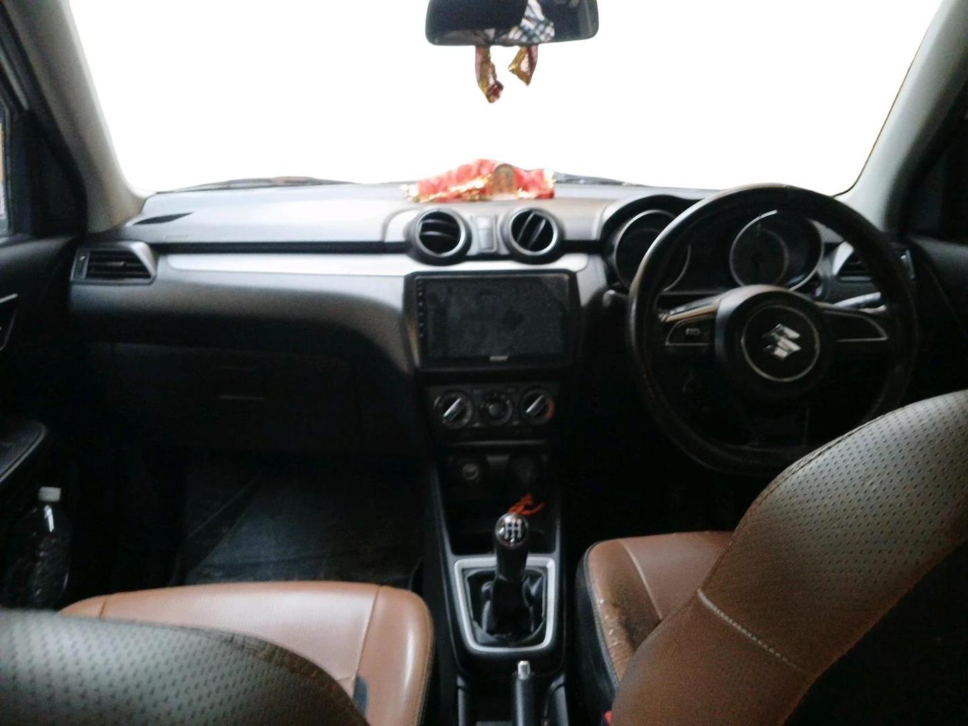 2018 Maruti Swift VXI, Petrol, Manual, 1,11,480 km, interior