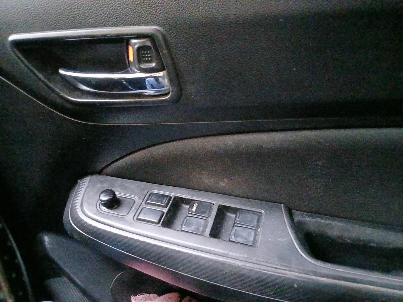 2018 Maruti Swift VXI, Petrol, Manual, 1,11,480 km, interior