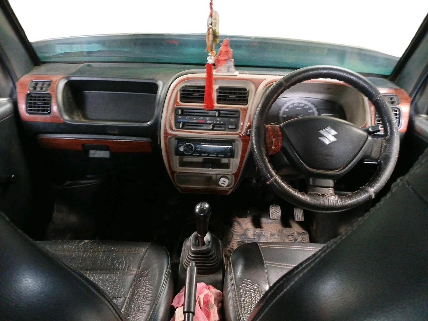 2021 Maruti Eeco 5 STR WITH A/C+HTR, CNG, Manual, 1,16,739 km, interior