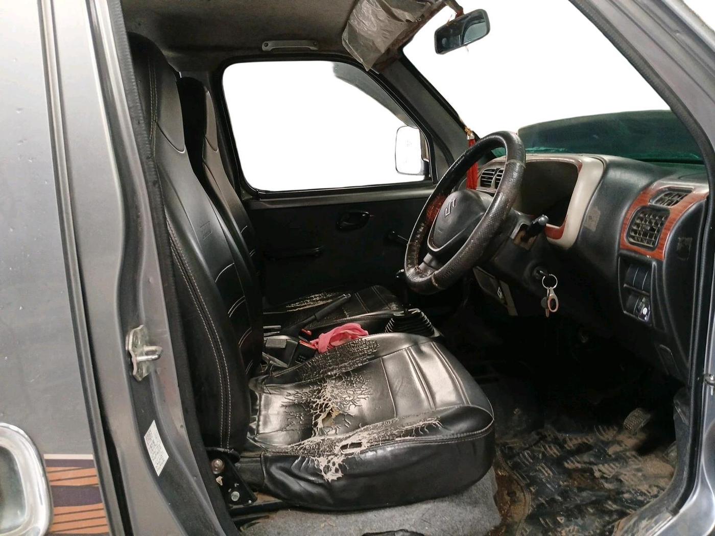 2021 Maruti Eeco 5 STR WITH A/C+HTR, CNG, Manual, 1,16,739 km, interior