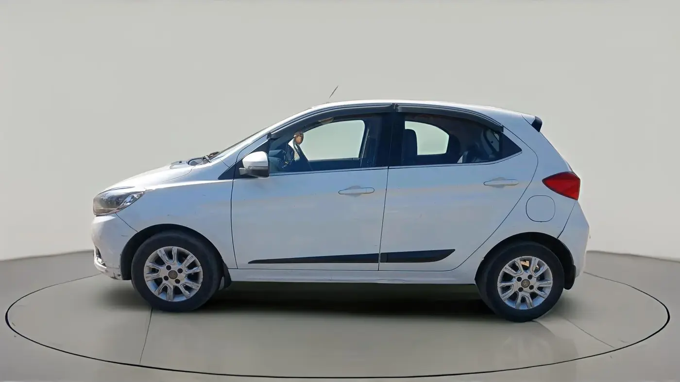 2019 Tata Tiago XZ PLUS DIESEL, Diesel, Manual, 98,258 km, exterior