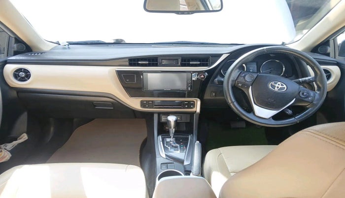 2017 Toyota Corolla Altis VL CVT PETROL, CNG, Automatic, 92,003 km, interior