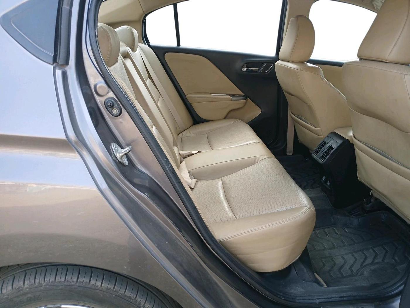 2017 Honda City 1.5L I-VTEC VX CVT, Petrol, Automatic, 1,08,540 km, interior