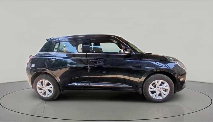 2025 Maruti Swift ZXi CNG, CNG, Manual, 11,244 km, exterior