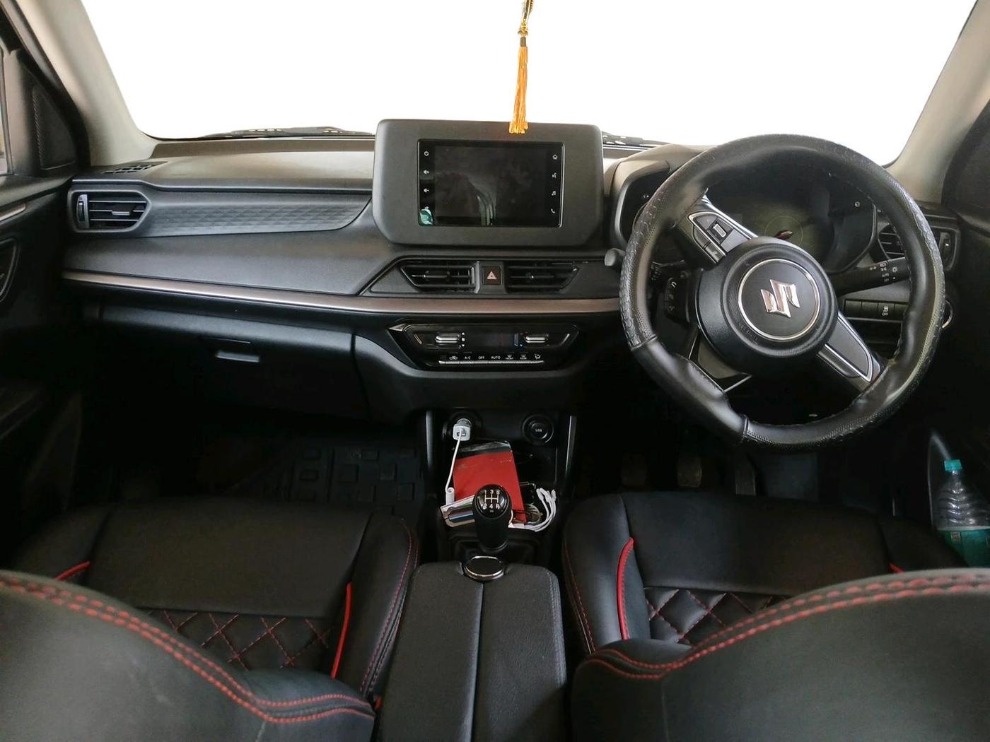 2025 Maruti Swift ZXi CNG, CNG, Manual, 11,244 km, interior