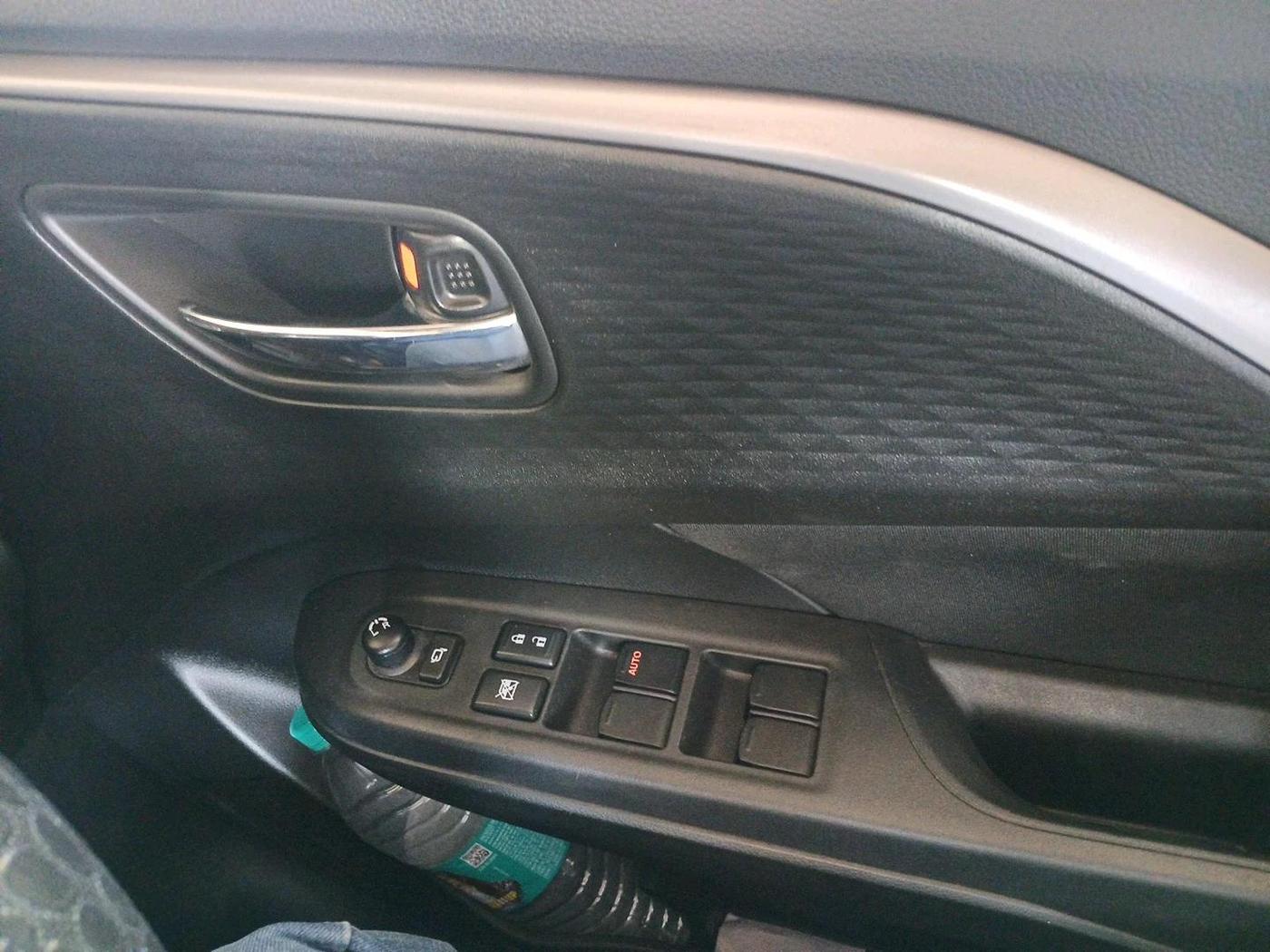 2025 Maruti Swift ZXi CNG, CNG, Manual, 11,244 km, interior