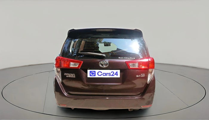 2016 Toyota Innova Crysta 2.4 VX 7 STR, Diesel, Manual, 2,57,868 km, exterior