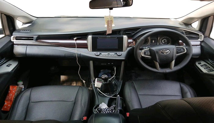 2016 Toyota Innova Crysta 2.4 VX 7 STR, Diesel, Manual, 2,57,868 km, interior