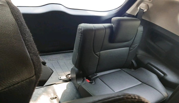 2016 Toyota Innova Crysta 2.4 VX 7 STR, Diesel, Manual, 2,57,868 km, interior