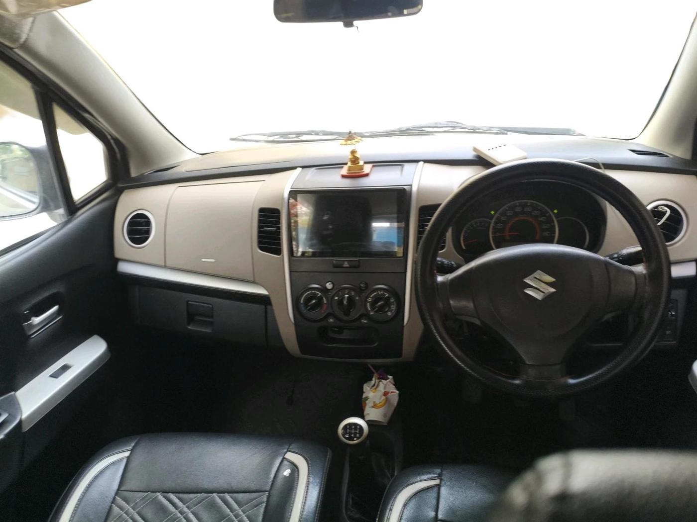 2016 Maruti Wagon R 1.0 VXI, Petrol, Manual, 1,32,832 km, interior