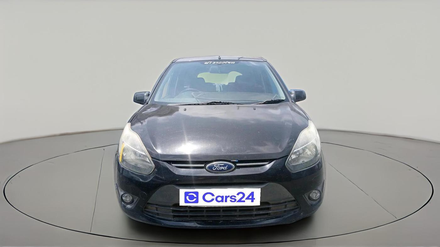 2012 Ford Figo TITANIUM 1.2 PETROL, CNG, Manual, 1,14,668 km, exterior