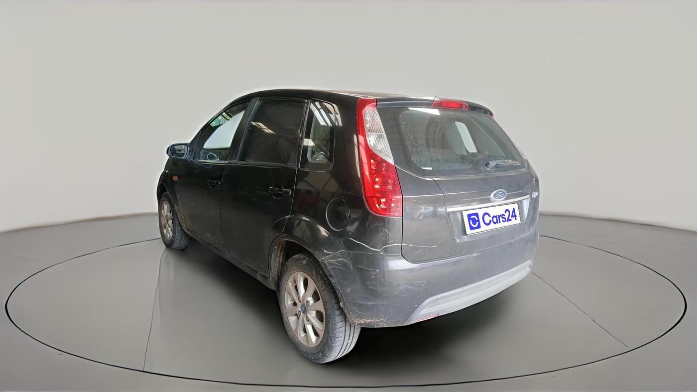 2012 Ford Figo TITANIUM 1.2 PETROL, CNG, Manual, 1,14,668 km, exterior