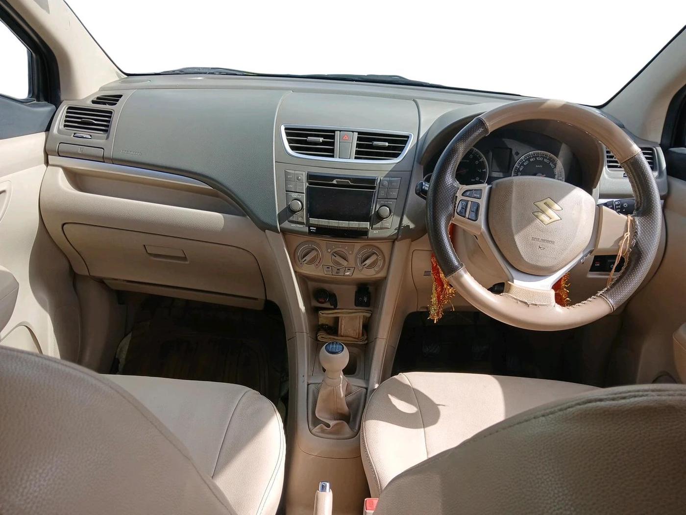 2013 Maruti Ertiga ZXI, CNG, Manual, 1,41,560 km, interior